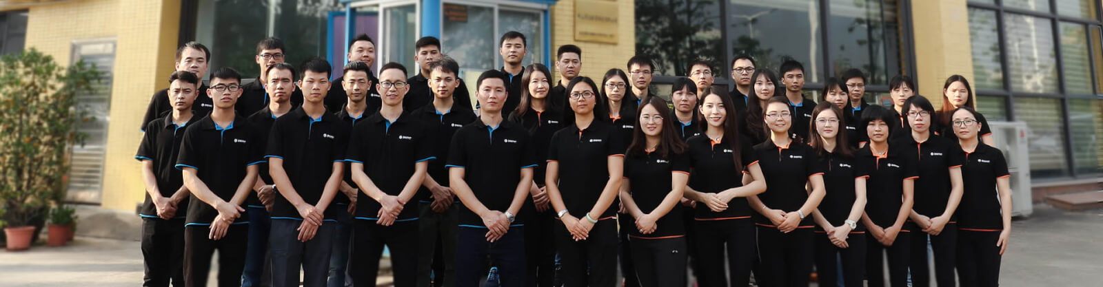 The Hongda CNC engineering and production team